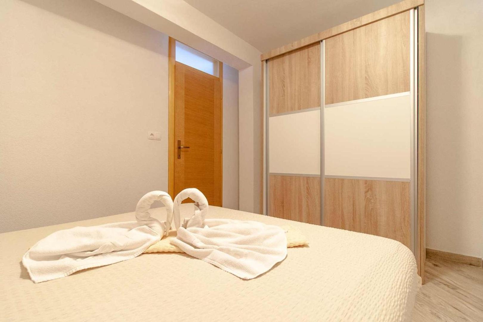 Villa Raguz Sa Privatnom Plazom I Garazom Neum Exterior foto