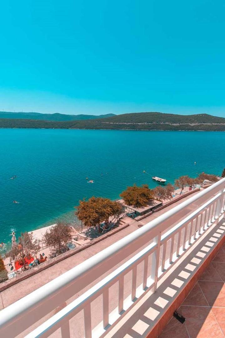 Villa Raguz Sa Privatnom Plazom I Garazom Neum Exterior foto