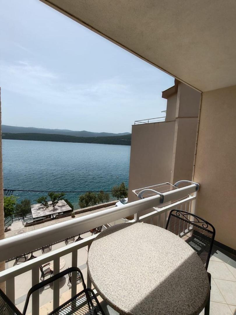Villa Raguz Sa Privatnom Plazom I Garazom Neum Exterior foto
