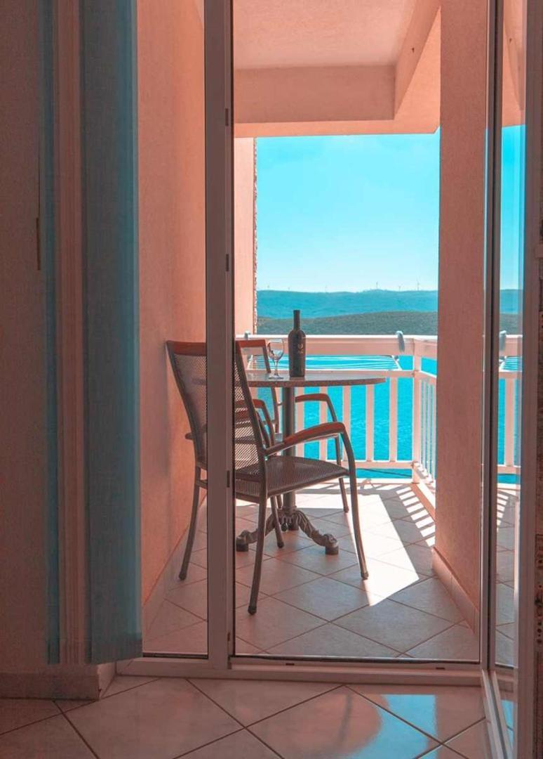 Villa Raguz Sa Privatnom Plazom I Garazom Neum Exterior foto